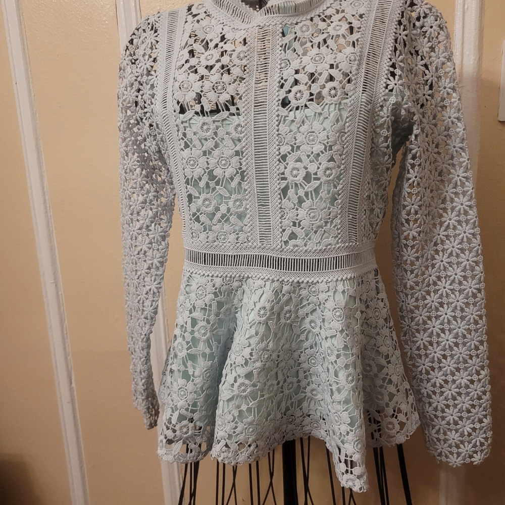 I.MADELINE LACE TOP - Picture 2 of 7
